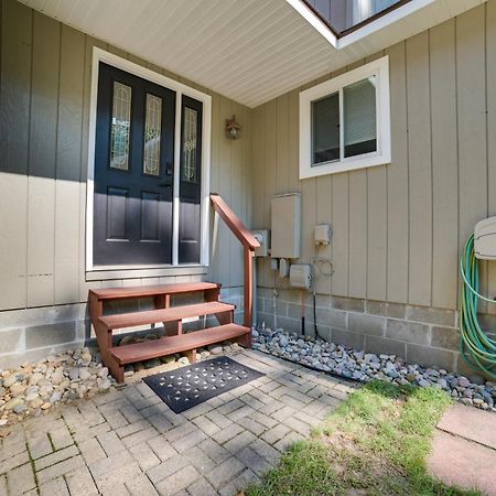 Roscommon Retreat With Deck About 1 Mile To Higgins Lake מראה חיצוני תמונה